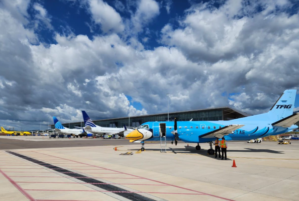 Inician vuelos de CM Airlines Roatán-Palmerola que conectarán con vuelos a EEUU, España, México, Panamá y CA