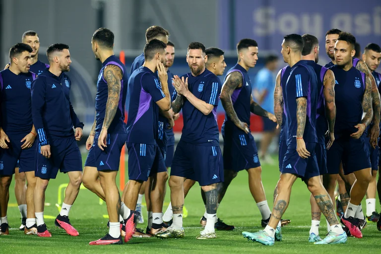 La escaloneta realizó el último entrenamiento antes de la final ante Francia La escaloneta realizó el último entrenamiento antes de la final ante Francia