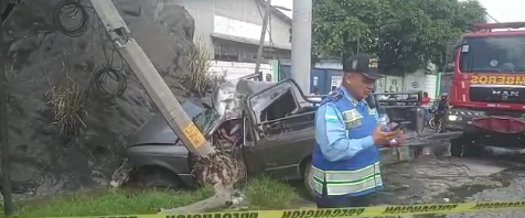 Un muerto y dos heridos deja accidente vial en Choloma, Cortés Un muerto y dos heridos deja accidente vial en Choloma, Cortés