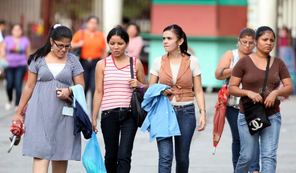 Encuesta Nacional del INE revela que el 20 % de las mujeres han sido víctimas de violencia Encuesta Nacional del INE revela que el 20 % de las mujeres han sido víctimas de violencia