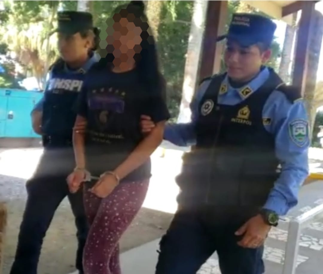 Por tener una cuenta pendiente con la justicia dos migrantes retornados son capturados al momento de llegar a territorio hondureño Por tener una cuenta pendiente con la justicia dos migrantes retornados son capturados al momento de llegar a territorio hondureño