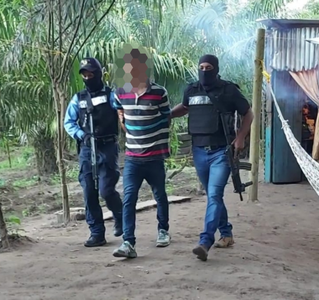 Supuesto responsable del delito de tentativa de femicidio es arrestado por la DPI en la zona norte Supuesto responsable del delito de tentativa de femicidio es arrestado por la DPI en la zona norte