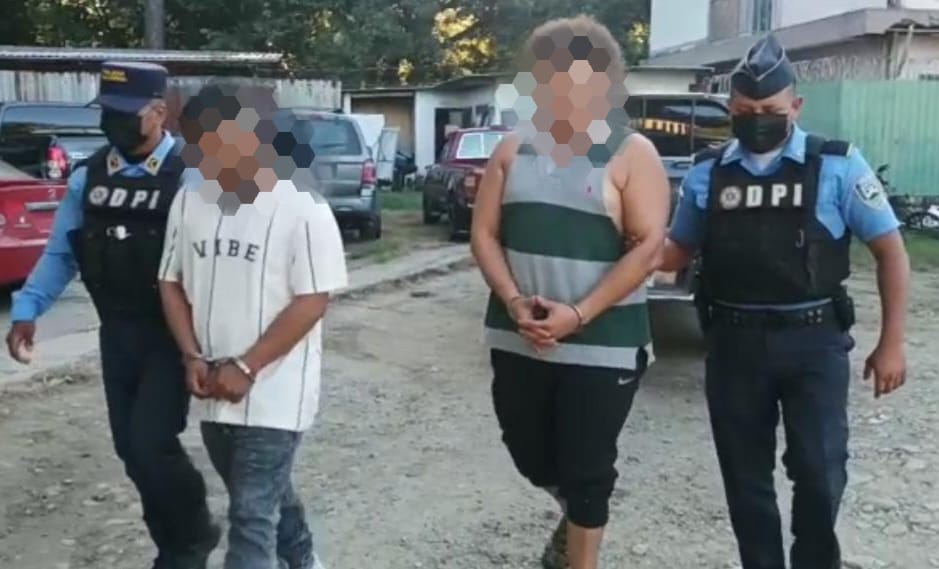 DPI captura a dos supuestos integrantes de la banda delictiva «El Maicillo» y les ejecuta orden judicial por asesinato DPI captura a dos supuestos integrantes de la banda delictiva «El Maicillo» y les ejecuta orden judicial por asesinato