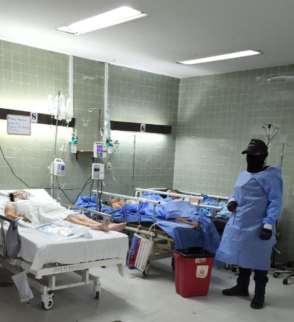 Resguardado por la Policía se encuentra sujeto que sobrevivió atentado donde fallecieron tres personas en Tela Resguardado por la Policía se encuentra sujeto que sobrevivió atentado donde fallecieron tres personas en Tela