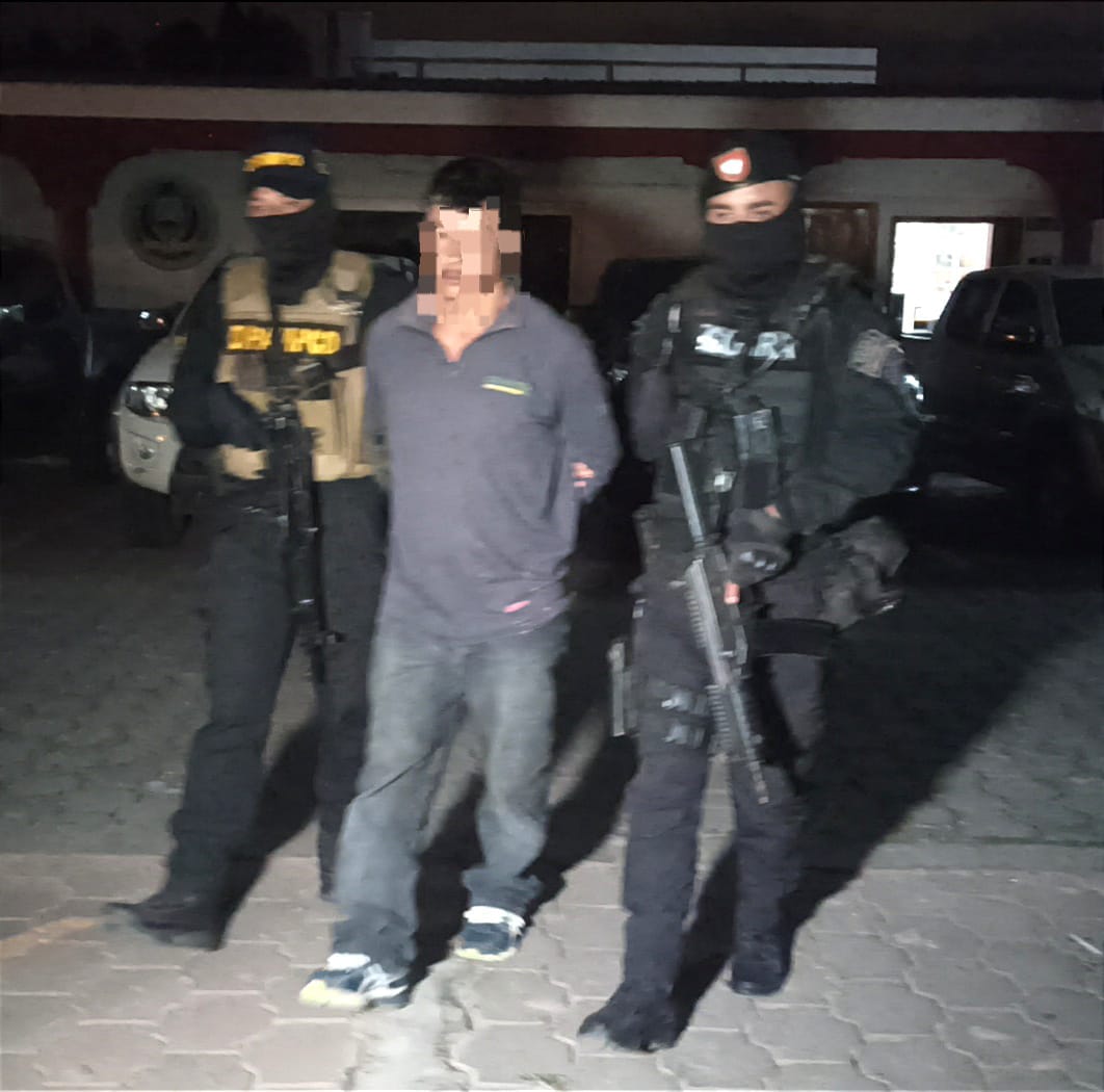 En tatumbla capturan un miembro de la pandilla 18 en posesión de un arma de fuego y supuestos alucinógenos que se dedicaba a la extorsión En tatumbla capturan un miembro de la pandilla 18 en posesión de un arma de fuego y supuestos alucinógenos que se dedicaba a la extorsión