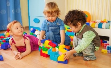 España prohibió los anuncios de juguetes que asocien a los niños con roles de género