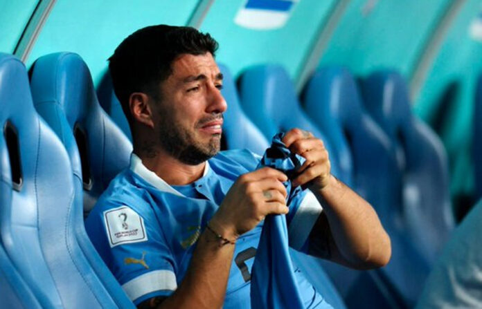 El llanto de Suárez y la indignación de Cavani al quedar eliminados en el Mundial