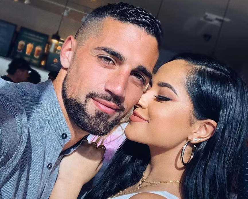 Becky G y Sebastian Lletget se comprometen