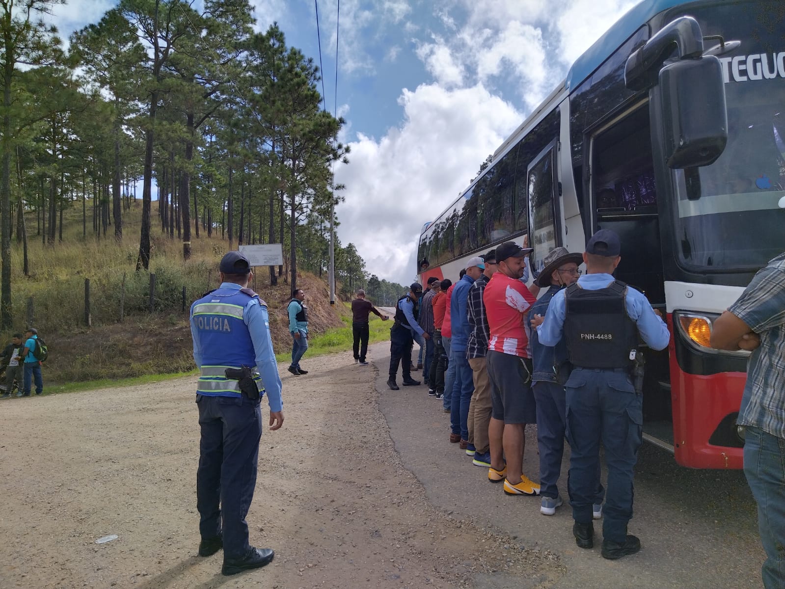 Constantes operativos en pro a la convivencia y seguridad ciudadana del PCM-01-2023 Constantes operativos en pro a la convivencia y seguridad ciudadana del PCM-01-2023