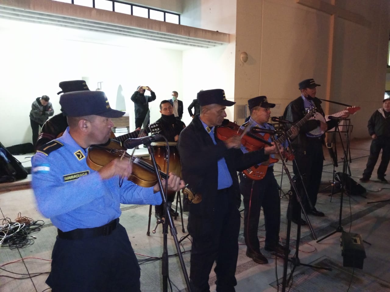 Con alborada La Policía Nacional  inicia a celebrar su aniversario institucional