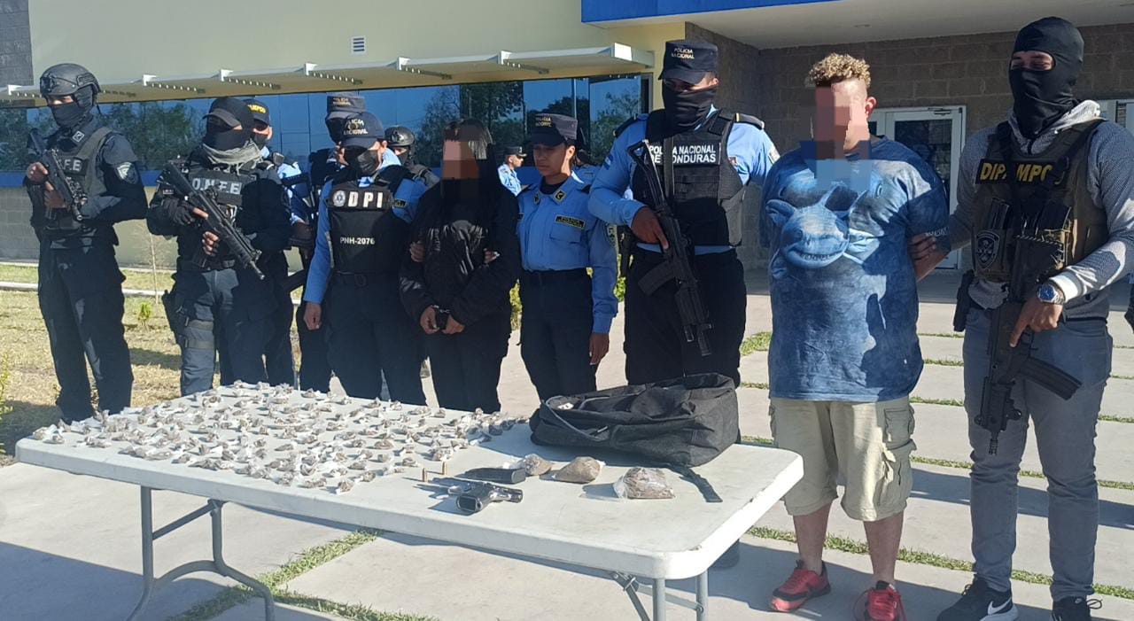 Capturan a dos miembros de la «Mara Salvatrucha» en la capital Capturan a dos miembros de la «Mara Salvatrucha» en la capital