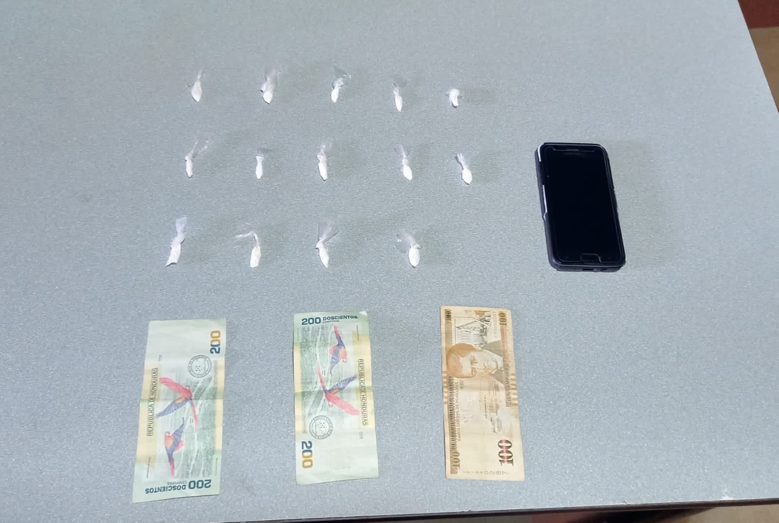 Detenido individuo con supuesta cocaína lista para su venta al narcomenudeo en Trojes Detenido individuo con supuesta cocaína lista para su venta al narcomenudeo en Trojes