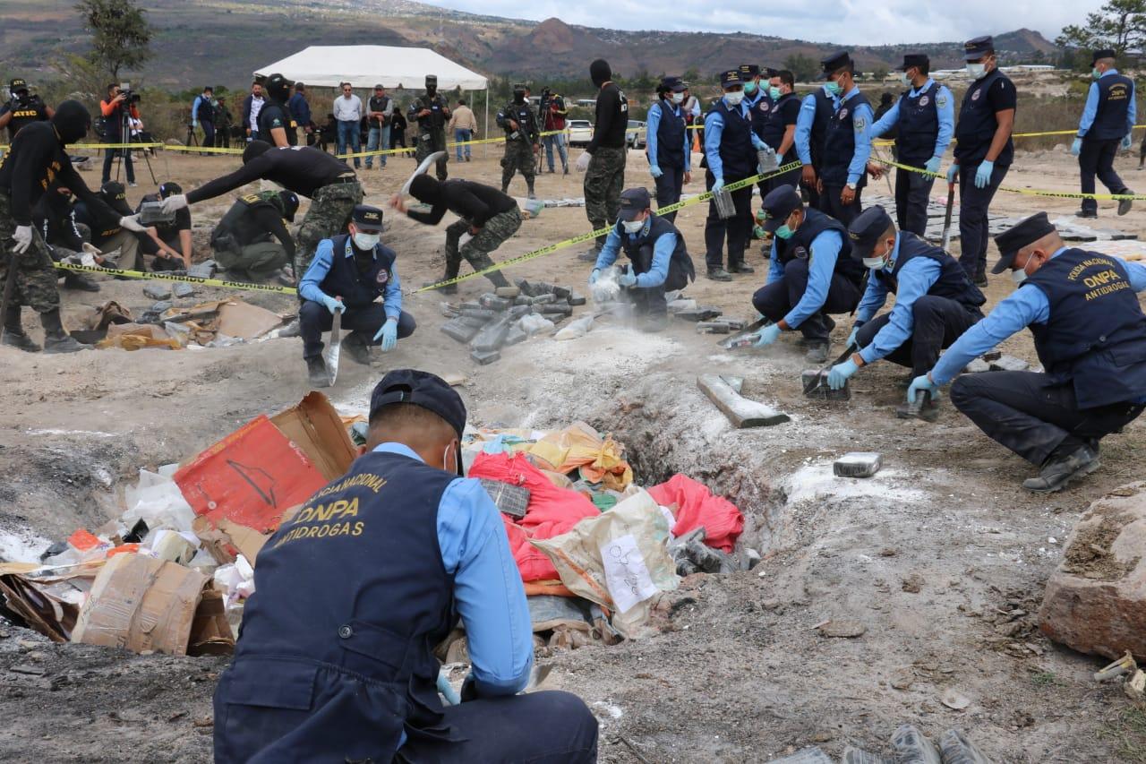 Dirección Nacional Policial Antidrogas (DNPA) presenta resultados operacionales del año 2022. Dirección Nacional Policial Antidrogas (DNPA) presenta resultados operacionales del año 2022.