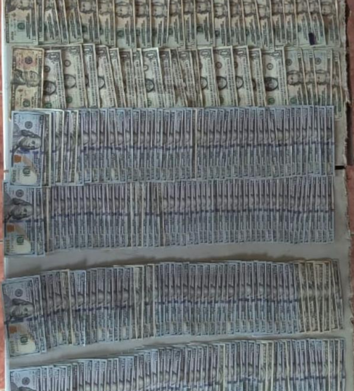 Decomisan más de 40 mil dólares a mujer en aeropuerto Ramón Villeda Morales