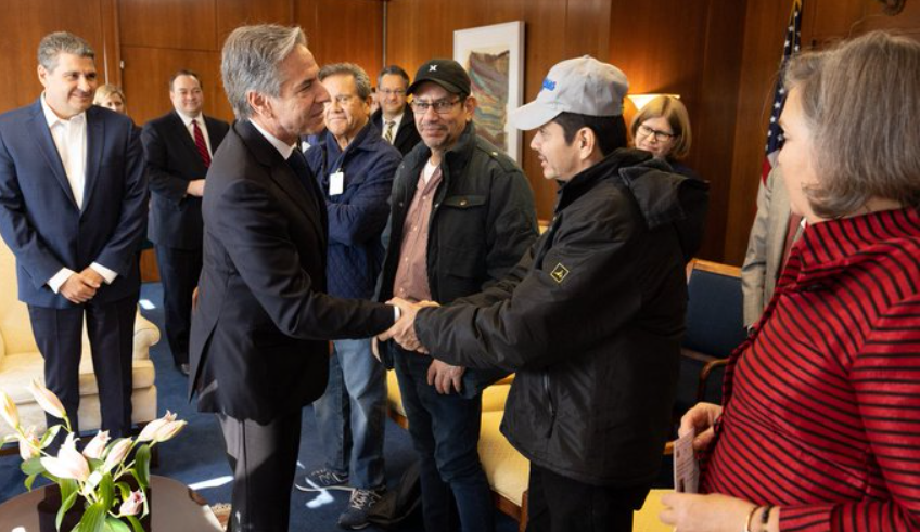 Blinken se reúne con algunos de los nicaragüenses expulsados a EE.UU.