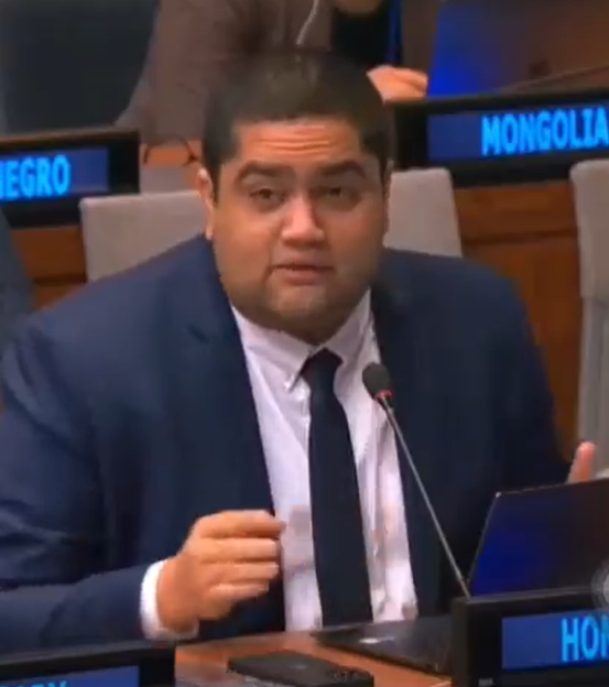 Ministro Cardona culpa a la gripe aviar y a la guerra entre Ucrania y Rusia,  por el incremento en el precio del cartón de huevos en el país