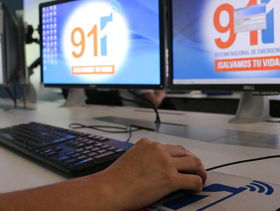 Personal del 911 denunciará a Mauricio Rivera por llamarlos ‘pandilleros’