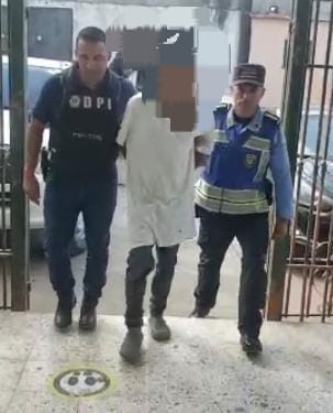 En Lepaera, agentes policiales detienen individuo por la supuesta violacion y agresión sexual de una menor de 15 años