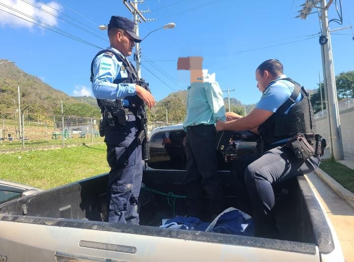 Detienen septuagenario por abusar sexualmente de sus dos nietas de 11 y 12 años