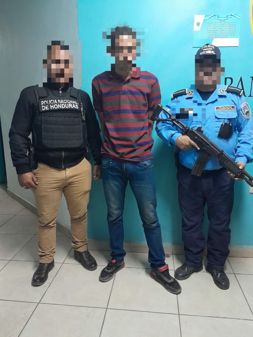 Detienen a ciudadano con orden de captura pendiente por el delito de violación Detienen a ciudadano con orden de captura pendiente por el delito de violación