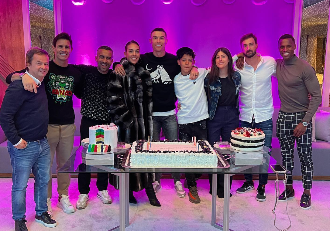 Cristiano Ronaldo festeja su cumpleaños número 38