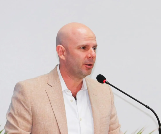 Ministro Pedro Barquero denuncia campañas de odio en su contra