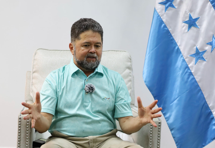 Ramón Sabillón: “Trabajamos con los escasos recursos” Ramón Sabillón: “Trabajamos con los escasos recursos”