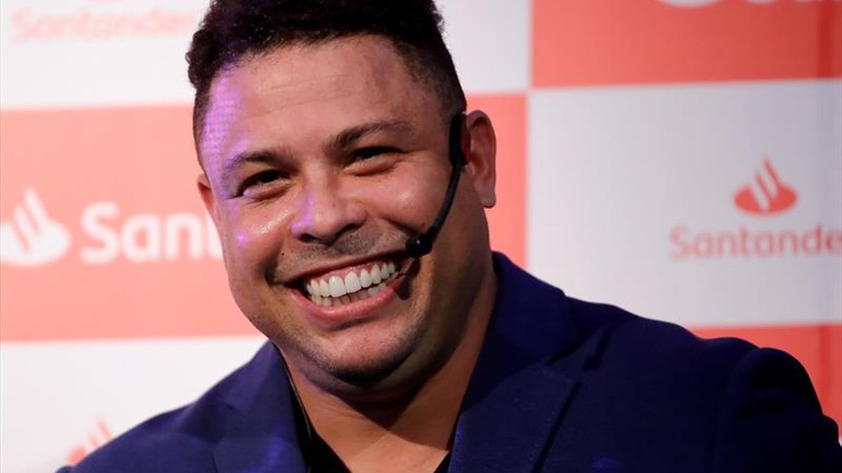Ronaldo el astro brasileño, está cerca de comprar su tercer club Ronaldo el astro brasileño, está cerca de comprar su tercer club