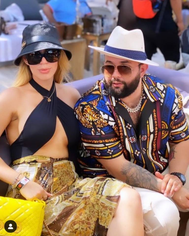 Afirman en redes que Carín León se separó de su esposa Alejandra Esquer