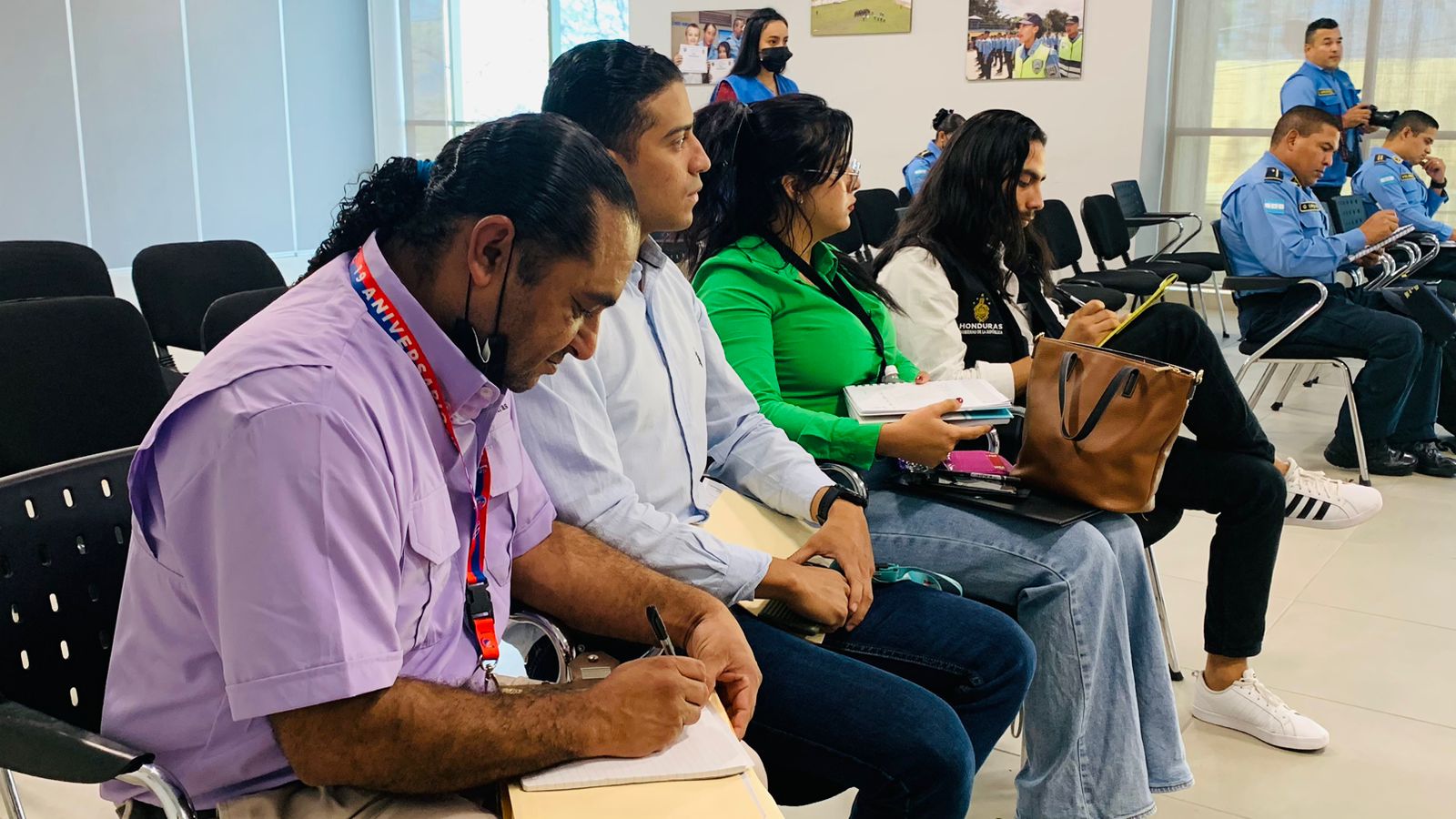 Policía Nacional,  Injuve y representantes de clubes deportivos sostienen reunión para fortalecer la seguridad en los estadios