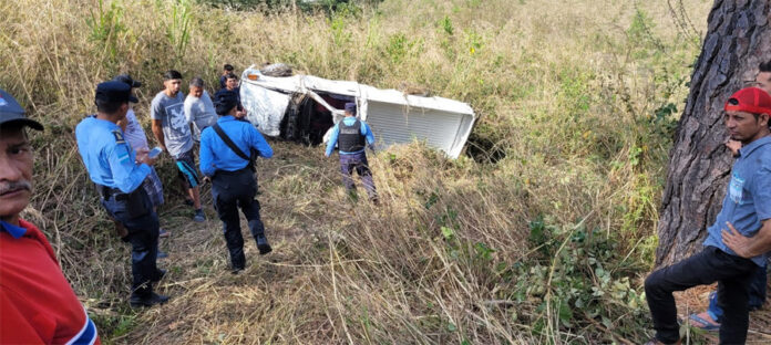 Seis muertos deja accidente en Santa Bárbara
