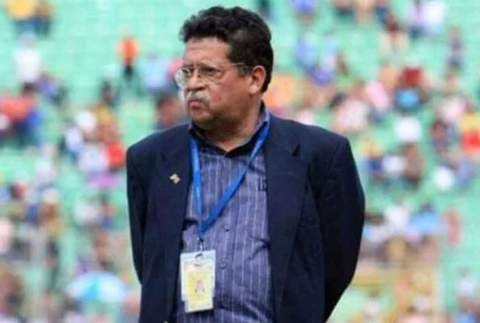 De un paro cardíaco muere el periodista Armando Zelaya