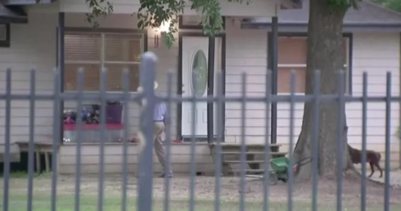 ¡TRAGEDIA! Un hombre armado mató a 5 hondureños, incluido un niño de 8 años, en una casa en Texas, EE.UU. ¡TRAGEDIA! Un hombre armado mató a 5 hondureños, incluido un niño de 8 años, en una casa en Texas, EE.UU.