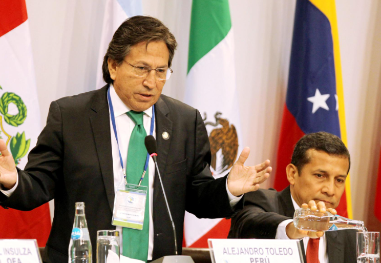 Juez de EEUU ordena detener al expresidente Toledo para extraditarlo a Perú