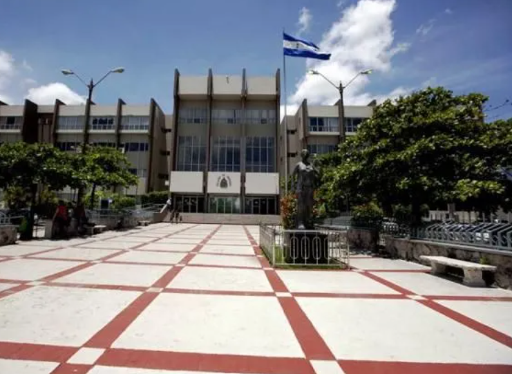 Sala de lo Constitucional inicia recurso para salvaguardar seguridad de privados de libertad en 4 cárceles