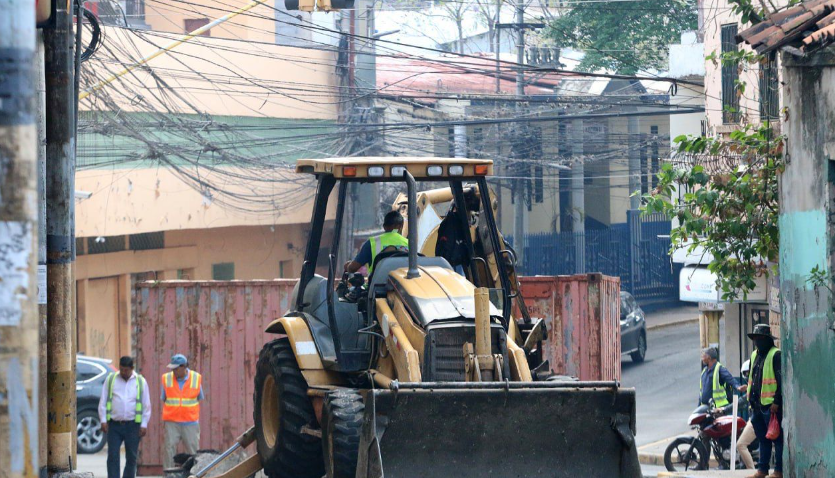 AMDC inicia trabajos de rehabilitación vial de la avenida Cervantes