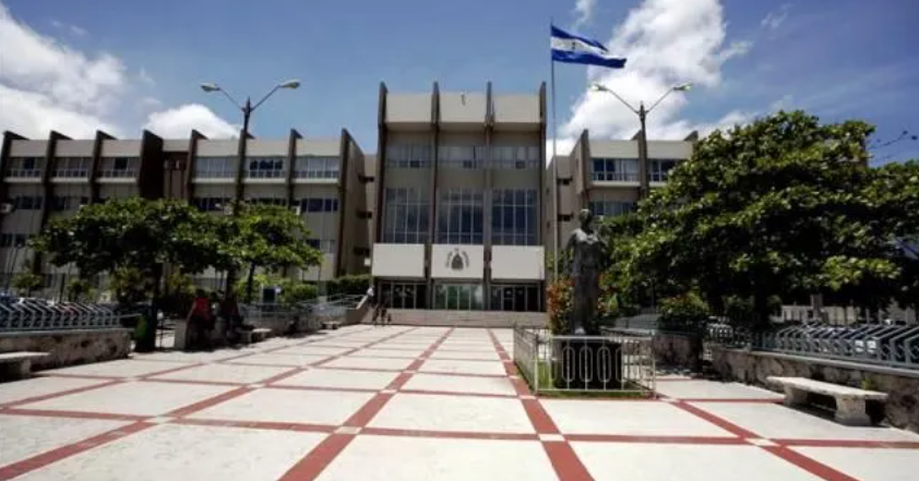 MIO-Honduras recomienda modificaciones a mecanismos constitucionales para fortalecer independencia de la CSJ