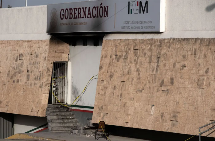 Prisión para tres funcionarios de migración por muerte de 40 migrantes en México