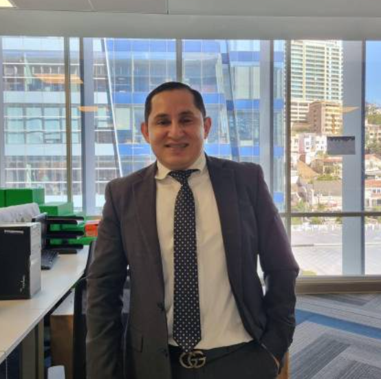 IP acepta renuncia de Tirso Ulloa tras escándalo