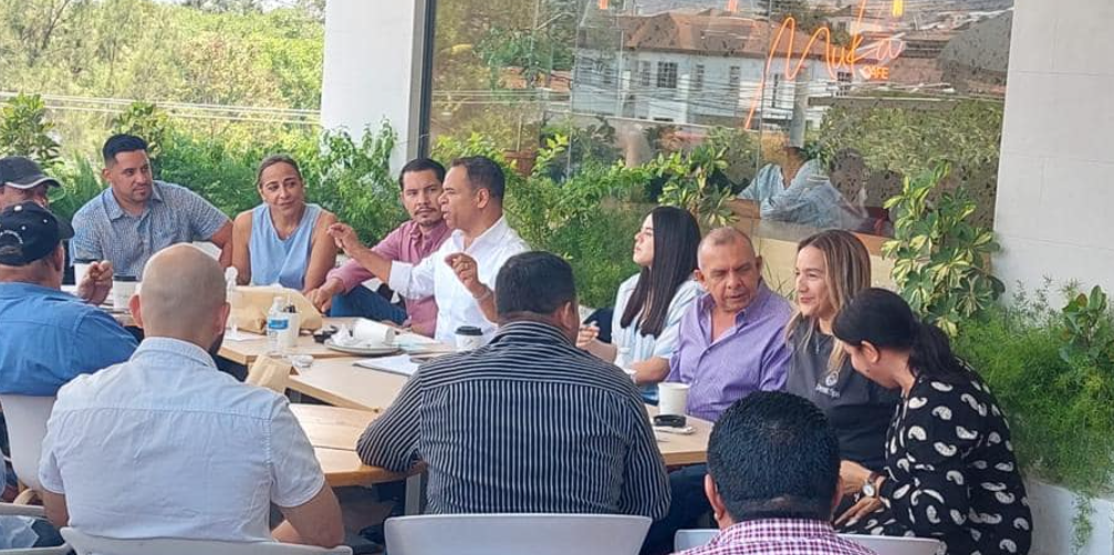 Jorge Zelaya lanza su precandidatura presidencial “Renovación y Unidad Nacionalista”