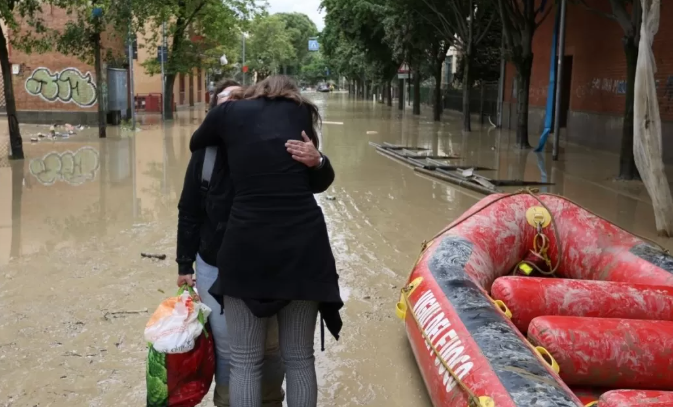 Más de 36,000 personas son desplazadas en Italia