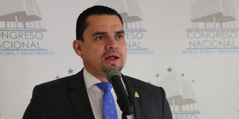 Tomás Zambrano reitera que no apoyará una CICIH “a la medida” de Libre