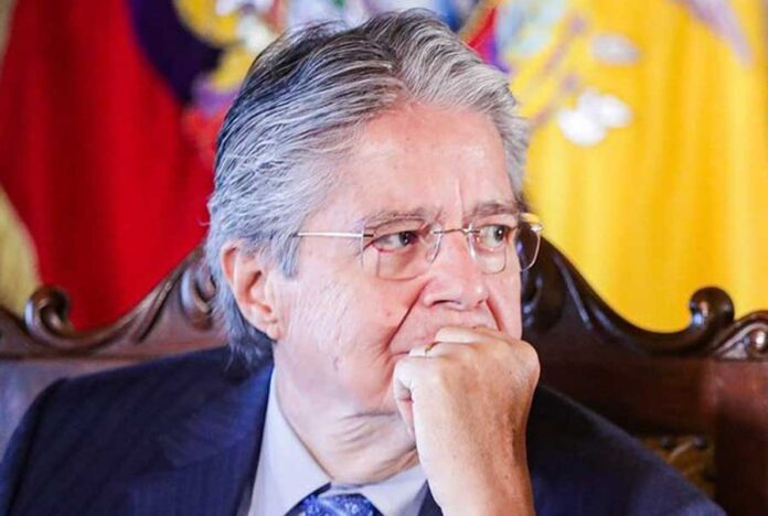 Inicia la sesión del juicio político de censura contra el presidente de Ecuador Inicia la sesión del juicio político de censura contra el presidente de Ecuador