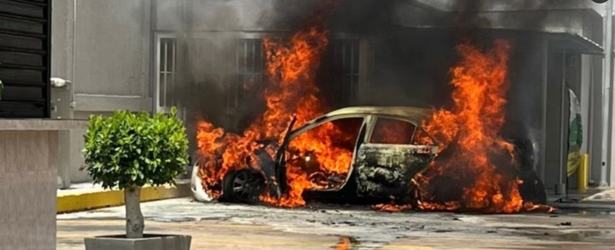 Mala calidad de gasolina provoca averías e incendios de autos en Venezuela Mala calidad de gasolina provoca averías e incendios de autos en Venezuela