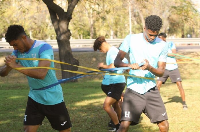 Honduras ante Francia por el nocaut