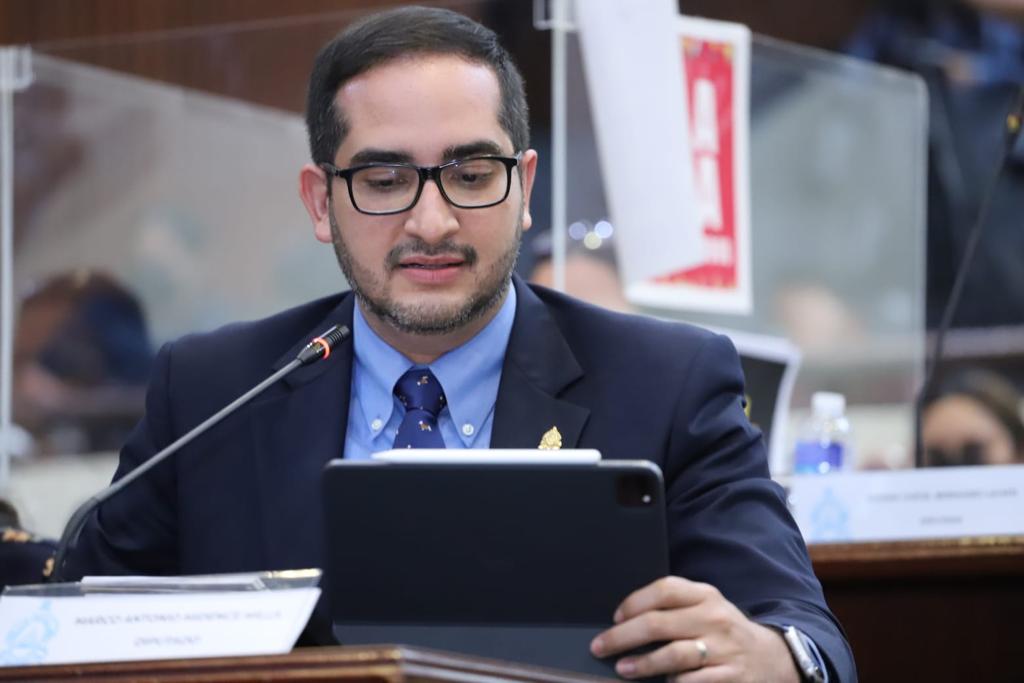 Marco Midence: “La preocupación principal es el efecto nefasto de eliminar puestos de empleo” Marco Midence: “La preocupación principal es el efecto nefasto de eliminar puestos de empleo”