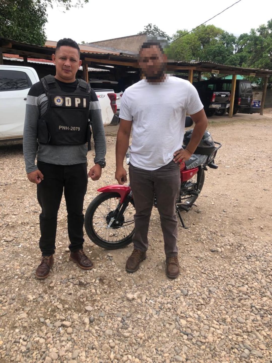 En Olancho, recuperan motocicleta con reporto de robo