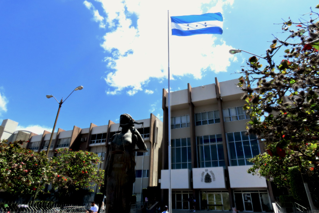 Conceden Extradición de la hondureña María Mendoza “La Patrona”, solicitada por la Corte de Arizona, EEUU