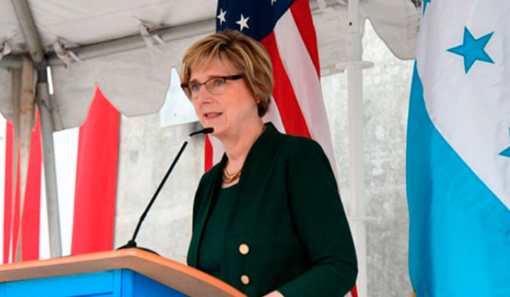 Embajadora Laura Dogu: ¡Basta ya con los asesinatos de defensores garífunas!