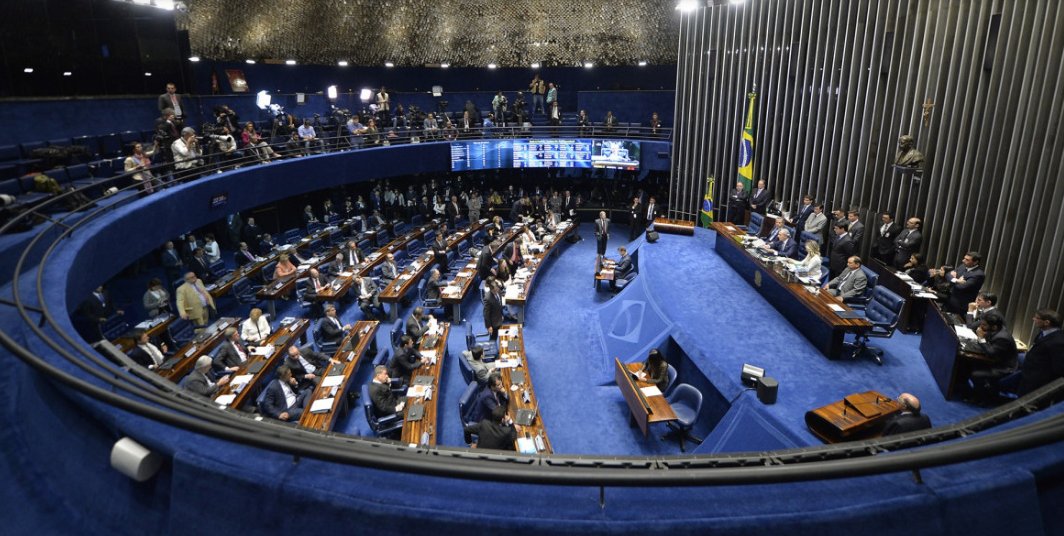 Fallo histórico en Brasil: el Senado aprobó la ley que establece la igualdad salarial entre hombres y mujeres